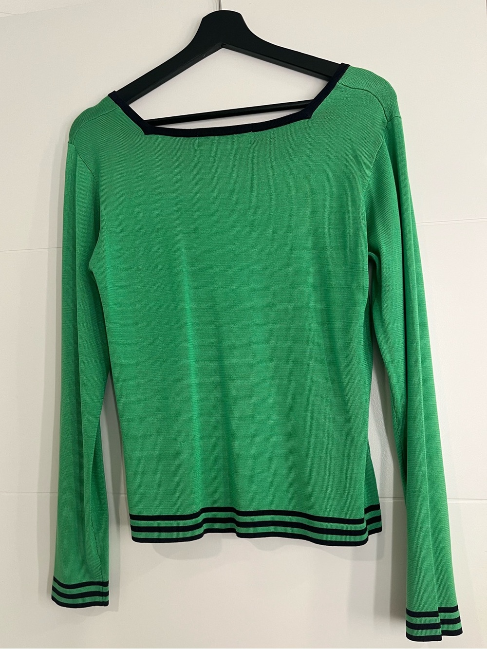 Austin Reed 100% Silk Green Knit Sweater Black Trim Size M - Picture 2 of 7